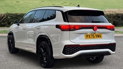 2025 (75) VOLKSWAGEN TAYRON 1.5 TSI eHybrid 272 R-Line Edition 5dr DSG6 4900820