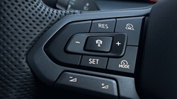 2025 (75) VOLKSWAGEN TAYRON 1.5 TSI eHybrid 272 R-Line Edition 5dr DSG6 4900837