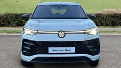 2025 (75) VOLKSWAGEN TAYRON 1.5 TSI eHybrid 272 R-Line Edition 5dr DSG6 4900825