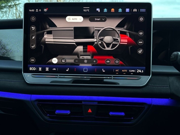 2025 (75) VOLKSWAGEN TAYRON 1.5 TSI eHybrid 272 R-Line Edition 5dr DSG6 4900844