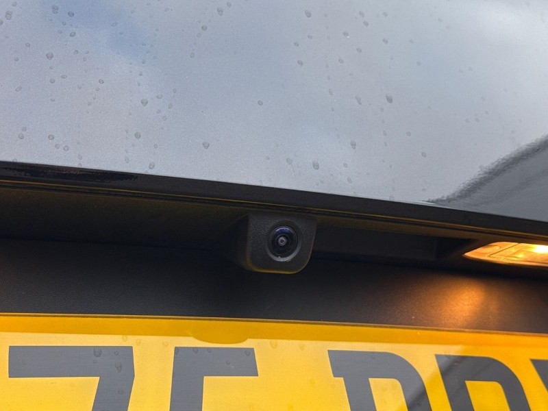 2025 (75) KIA SPORTAGE 1.6T GDi HEV Pure 5dr Auto 4903950