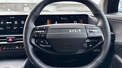 2025 (75) KIA SPORTAGE 1.6T GDi HEV Pure 5dr Auto 4903928