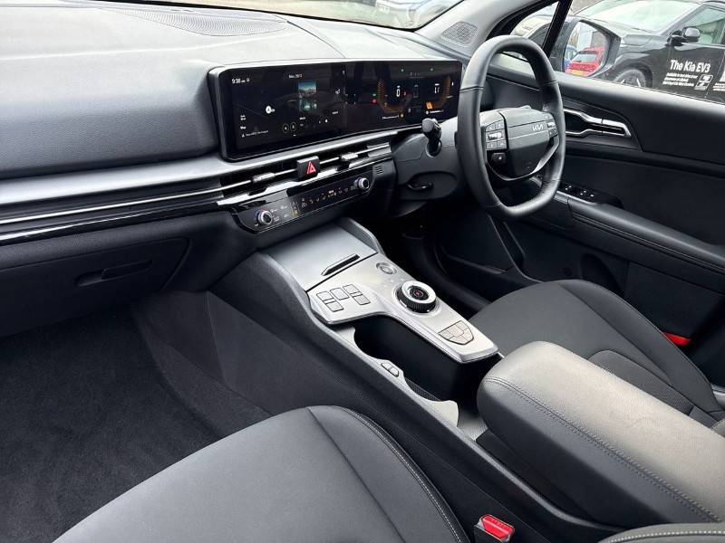 2025 (75) KIA SPORTAGE 1.6T GDi HEV Pure 5dr Auto 4903941