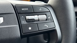 2025 (75) KIA SPORTAGE 1.6T GDi HEV Pure 5dr Auto 4903930