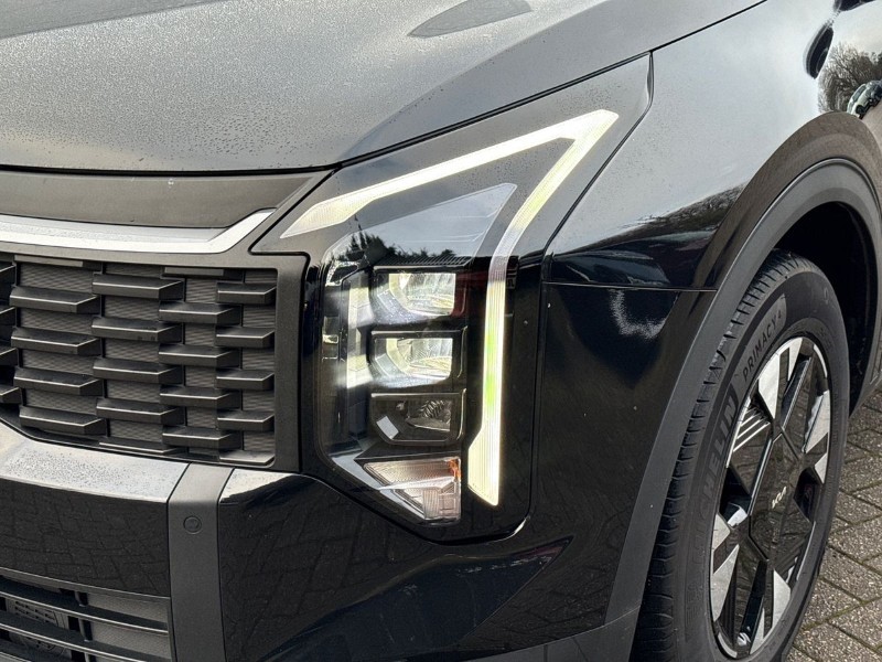 2025 (75) KIA SPORTAGE 1.6T GDi HEV Pure 5dr Auto 4903944