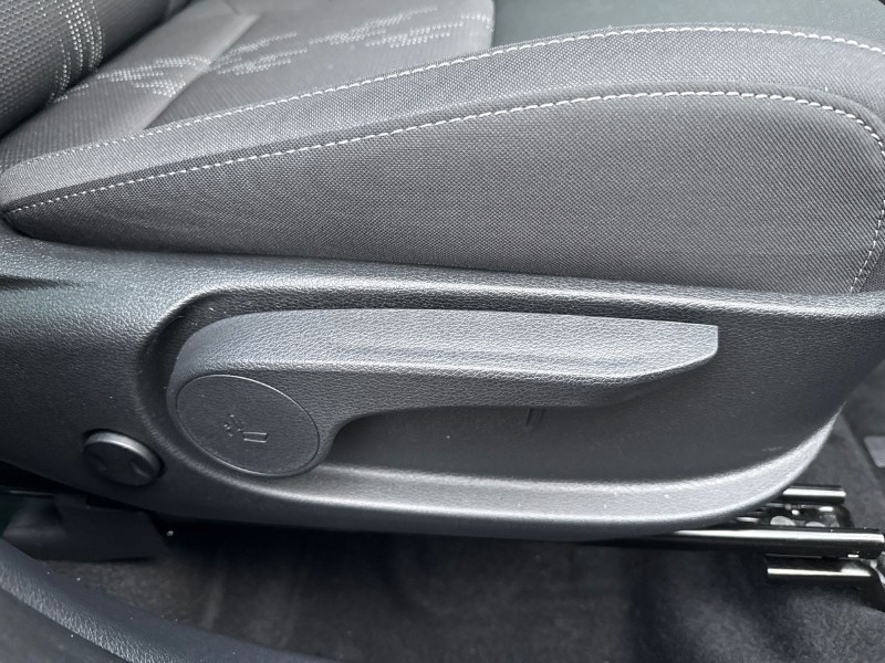 2025 (75) KIA SPORTAGE 1.6T GDi HEV Pure 5dr Auto 4903925