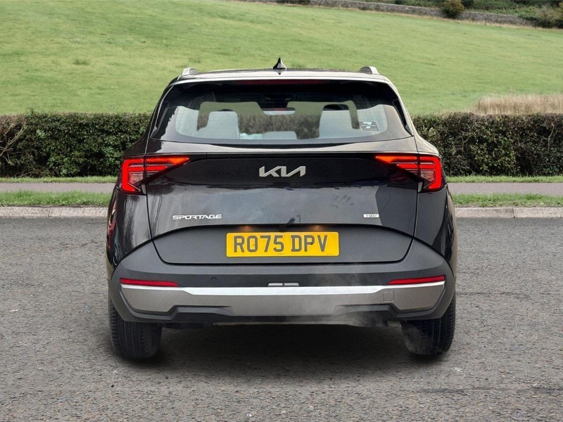 2025 (75) KIA SPORTAGE 1.6T GDi HEV Pure 5dr Auto 4903917