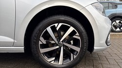 2025 (25) VOLKSWAGEN POLO 1.0 TSI Match 5dr 4907608