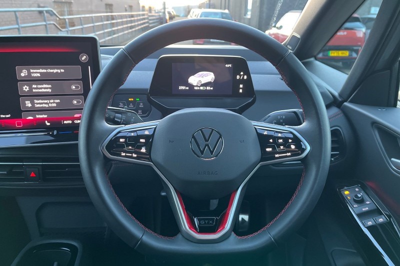 2025 (25) VOLKSWAGEN ID.3 240kW GTX Performance 79kWh 5dr Auto 4920030