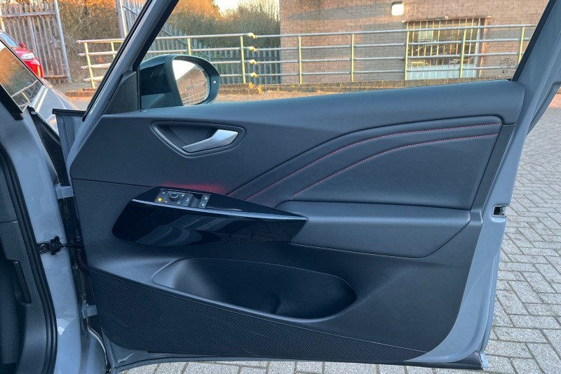 2025 (25) VOLKSWAGEN ID.3 240kW GTX Performance 79kWh 5dr Auto 4920024