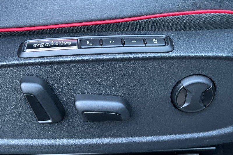 2025 (25) VOLKSWAGEN ID.3 240kW GTX Performance 79kWh 5dr Auto 4920027