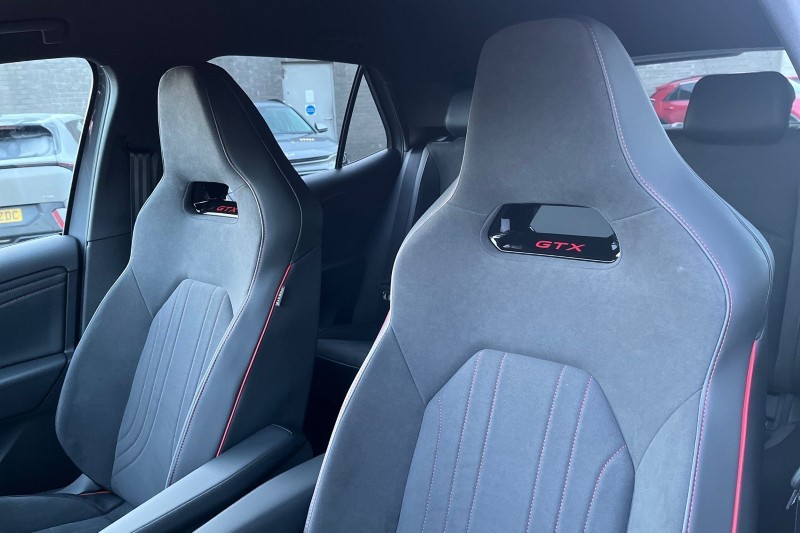 2025 (25) VOLKSWAGEN ID.3 240kW GTX Performance 79kWh 5dr Auto 4920046