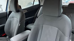 2025 (75) KIA SPORTAGE 1.6T GDi HEV Pure 5dr Auto 4905030