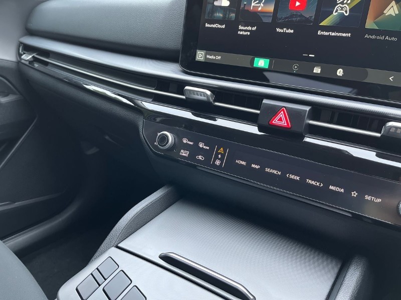 2025 (75) KIA SPORTAGE 1.6T GDi HEV Pure 5dr Auto 4905026