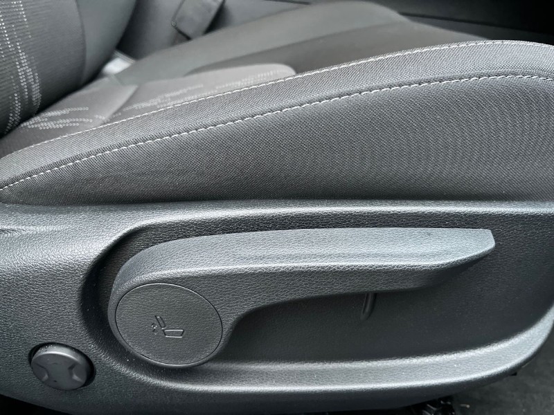 2025 (75) KIA SPORTAGE 1.6T GDi HEV Pure 5dr Auto 4905012