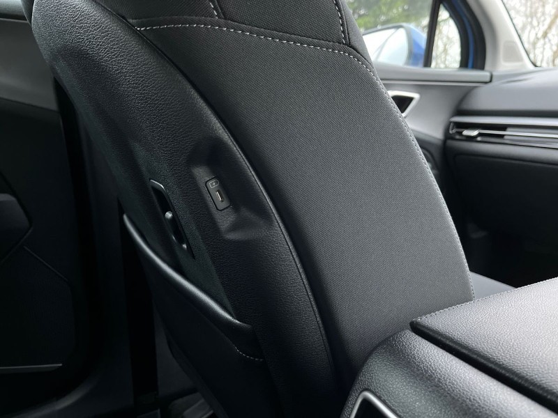 2025 (75) KIA SPORTAGE 1.6T GDi HEV Pure 5dr Auto 4905039