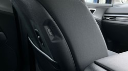 2025 (75) KIA SPORTAGE 1.6T GDi HEV Pure 5dr Auto 4905039