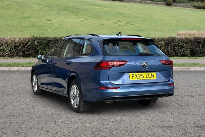 2025 (25) VOLKSWAGEN GOLF 2.0 TDI Life 5dr