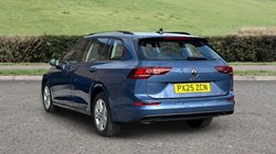 2025 (25) VOLKSWAGEN GOLF 2.0 TDI Life 5dr 1