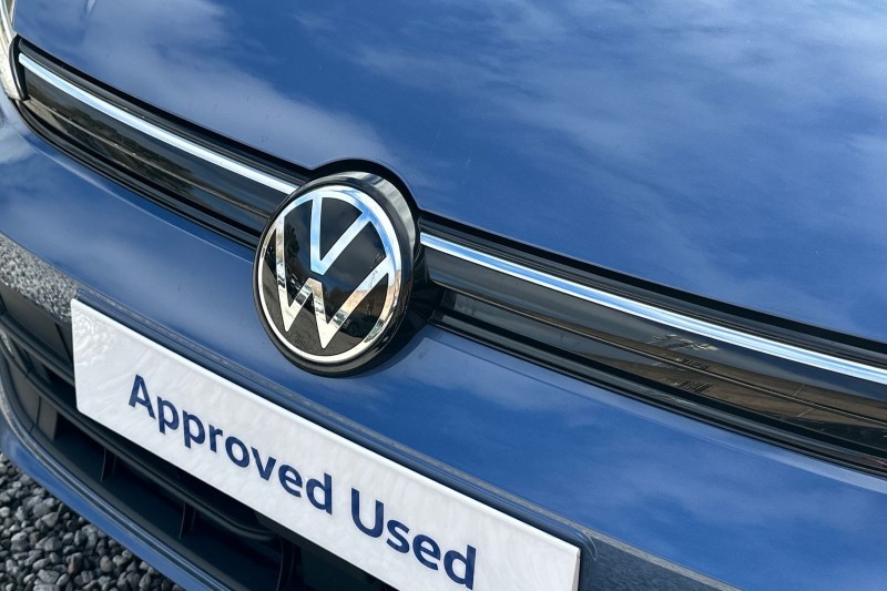 2025 (25) VOLKSWAGEN GOLF 2.0 TDI Life 5dr 5146479