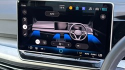 2025 (25) VOLKSWAGEN GOLF 2.0 TDI Life 5dr 5146472