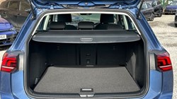 2025 (25) VOLKSWAGEN GOLF 2.0 TDI Life 5dr 5146477