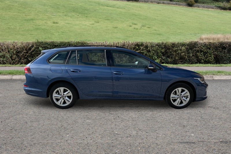 2025 (25) VOLKSWAGEN GOLF 2.0 TDI Life 5dr 5146451