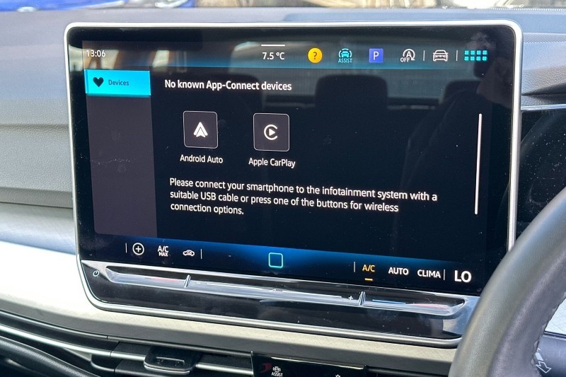 2025 (25) VOLKSWAGEN GOLF 2.0 TDI Life 5dr 5146471