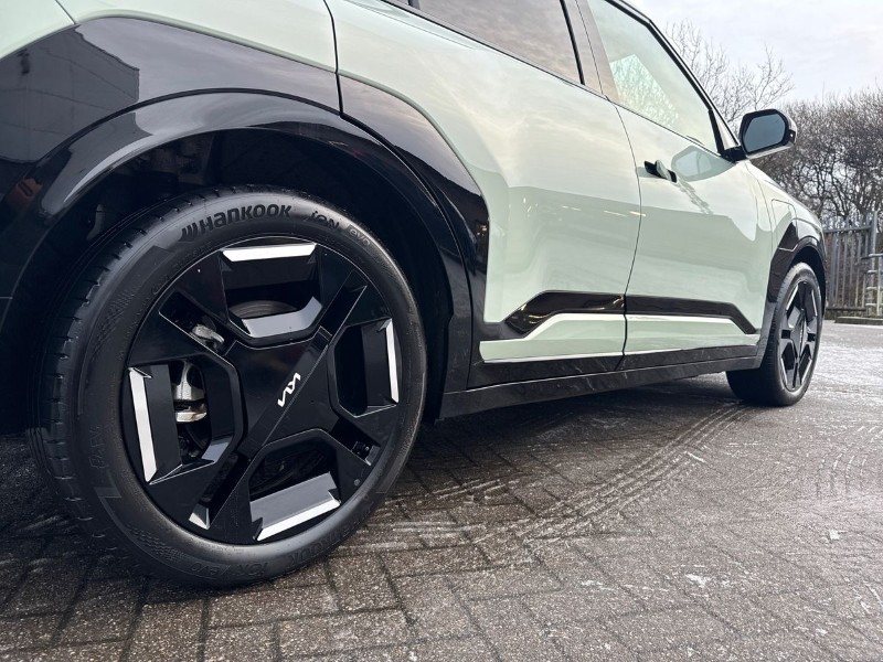 2025 (75) KIA EV3 148kW GT-Line 81.4kWh 5dr Auto 4921950