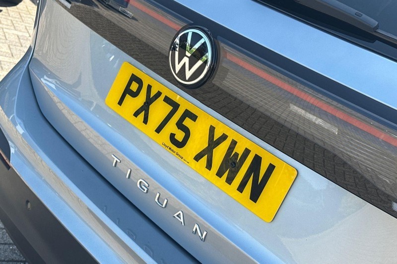 2025 (75) VOLKSWAGEN TIGUAN 1.5 eTSI 150 Life 5dr DSG 5545006