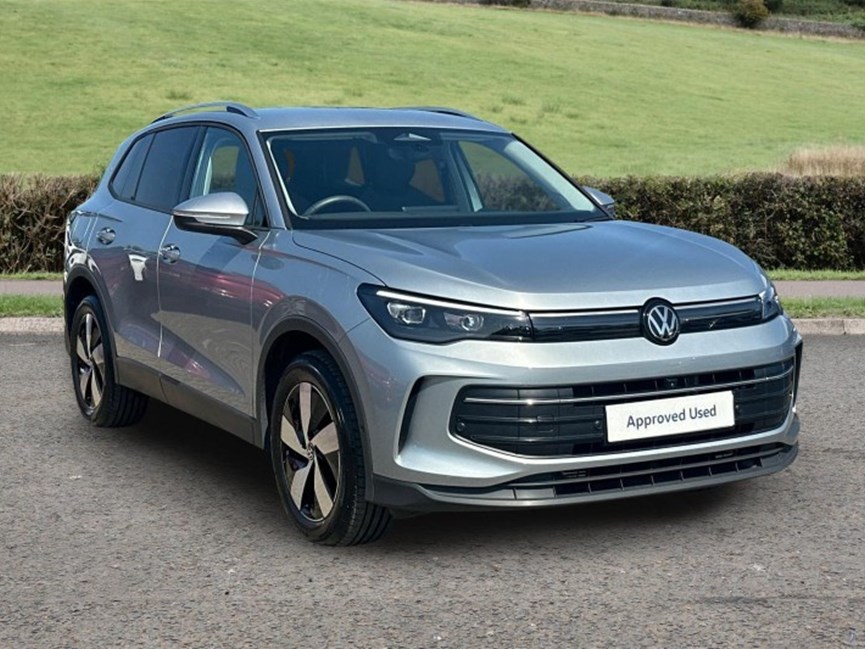 2025 (75) VOLKSWAGEN TIGUAN 1.5 eTSI 150 Life 5dr DSG