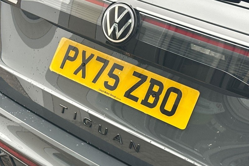 2025 (75) VOLKSWAGEN TIGUAN 1.5 eTSI 150 R-Line 5dr DSG 5585444
