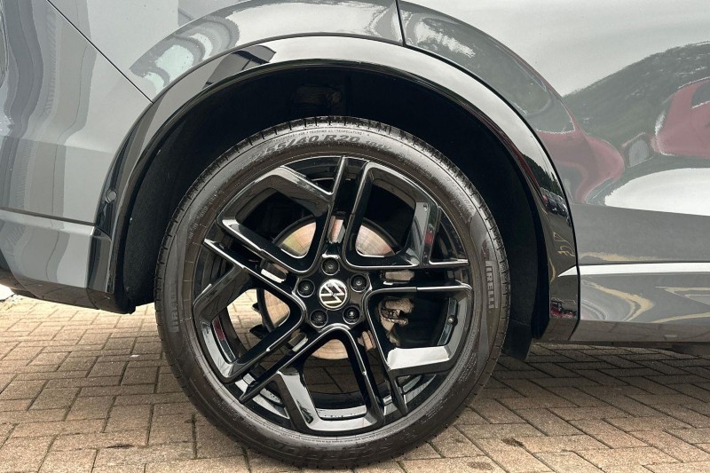 2025 (75) VOLKSWAGEN TIGUAN 1.5 eTSI 150 R-Line 5dr DSG 5585411