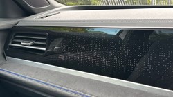 2025 (75) VOLKSWAGEN PASSAT 1.5 eTSI R-Line 5dr DSG 5423061