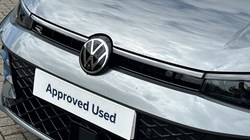2025 (75) VOLKSWAGEN PASSAT 1.5 eTSI R-Line 5dr DSG 5423069