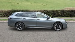 2025 (75) VOLKSWAGEN PASSAT 1.5 eTSI R-Line 5dr DSG 5423036