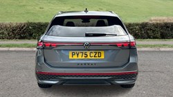 2025 (75) VOLKSWAGEN PASSAT 1.5 eTSI R-Line 5dr DSG 5423037