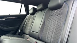 2025 (75) VOLKSWAGEN PASSAT 1.5 eTSI R-Line 5dr DSG 5423035