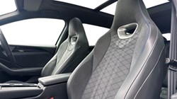 2025 (75) VOLKSWAGEN PASSAT 1.5 eTSI R-Line 5dr DSG 5423034