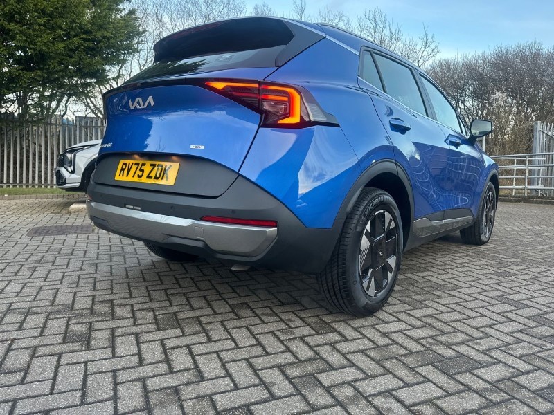 2025 (75) KIA SPORTAGE 1.6T GDi HEV Pure 5dr Auto 4929272