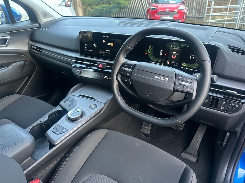 2025 (75) KIA SPORTAGE 1.6T GDi HEV Pure 5dr Auto 4929244