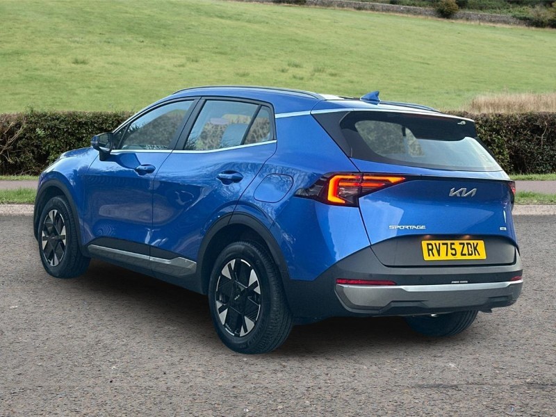 2025 (75) KIA SPORTAGE 1.6T GDi HEV Pure 5dr Auto 4929236