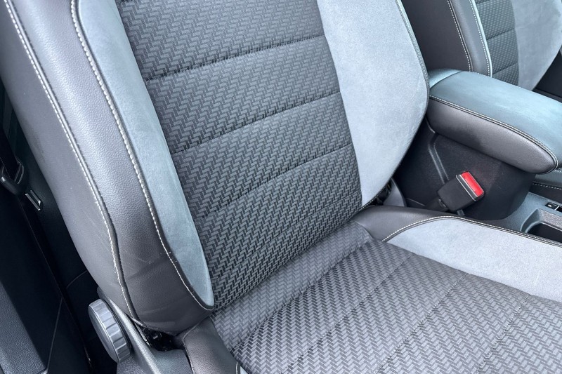 2022 (22) VOLKSWAGEN T-ROC 1.5 TSI R-Line 2dr DSG 4929525