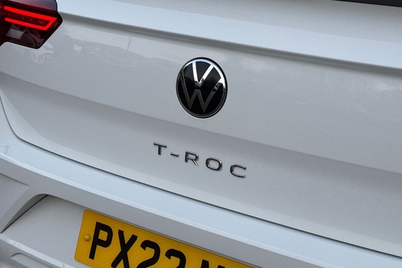 2022 (22) VOLKSWAGEN T-ROC 1.5 TSI R-Line 2dr DSG 4929547