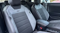 2022 (22) VOLKSWAGEN T-ROC 1.5 TSI R-Line 2dr DSG 4929526