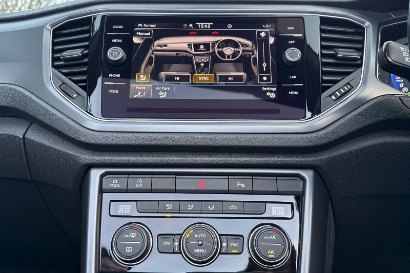 2022 (22) VOLKSWAGEN T-ROC 1.5 TSI R-Line 2dr DSG 4929534