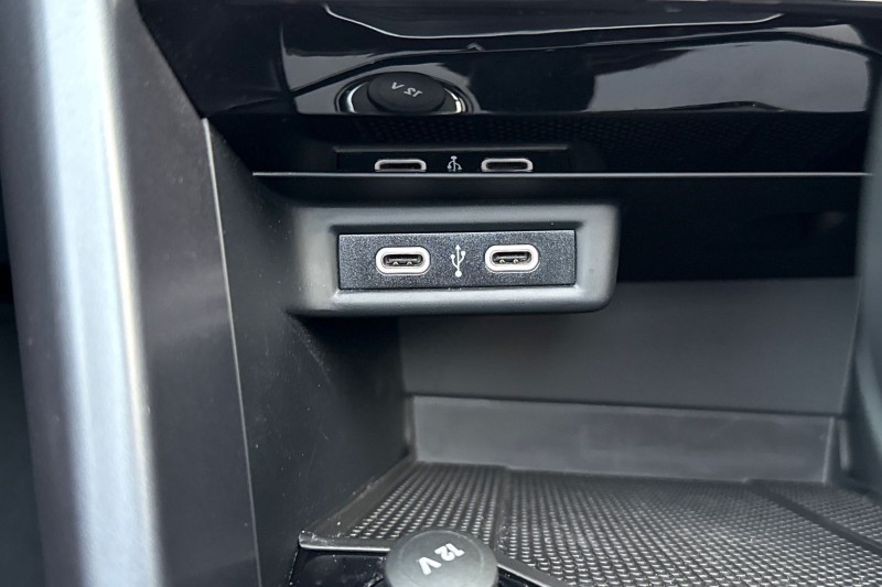 2022 (22) VOLKSWAGEN T-ROC 1.5 TSI R-Line 2dr DSG 4929540