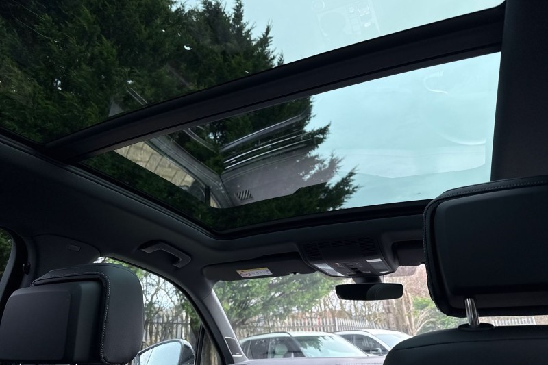 2025 (75) VOLKSWAGEN TOUAREG 3.0 V6 TDI 4Motion 286 Black Edition 5dr Tip Auto 4907798