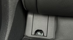 2025 (75) VOLKSWAGEN TOUAREG 3.0 V6 TDI 4Motion 286 Black Edition 5dr Tip Auto 4907820