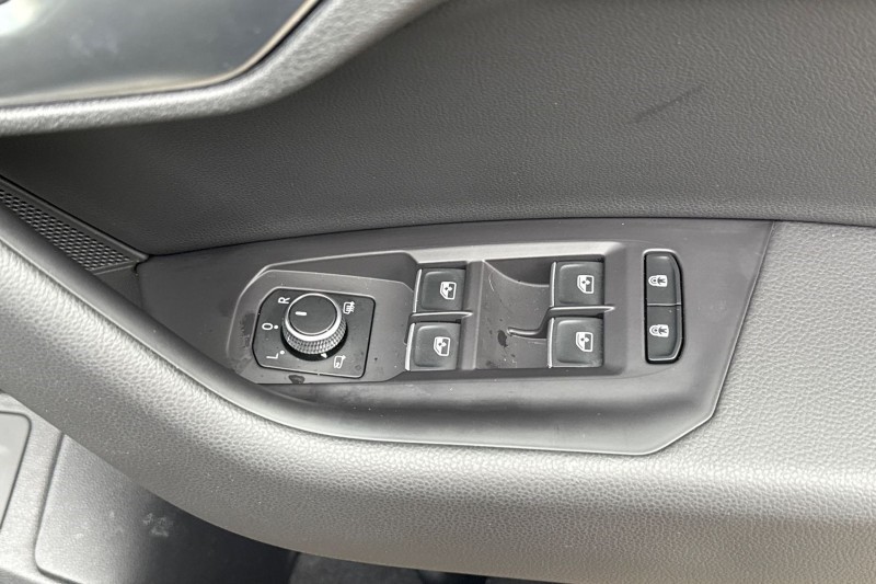 2025 (75) VOLKSWAGEN TOUAREG 3.0 V6 TDI 4Motion 286 Black Edition 5dr Tip Auto 4907802